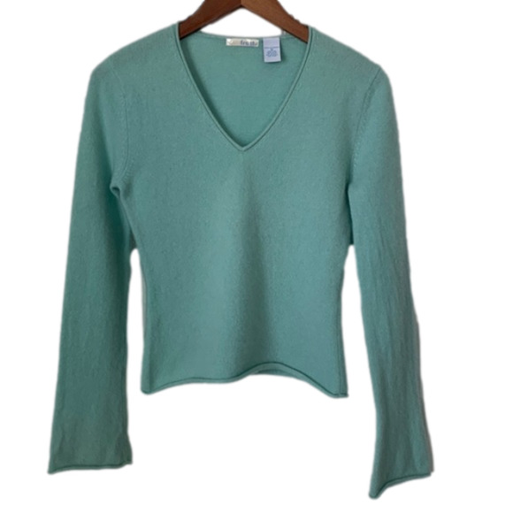 Women’s FROST Bell Sleeve V-Neck 100% Cashmere Sweater Pastel Seafoam Green Med - Picture 1 of 11